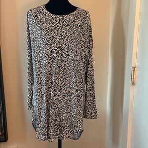 Victoria's Secret Black and White Animal Print Pajama Top